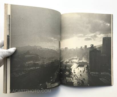 Ramon Paolini,Caracas - una quimera urbana Ramon Paolini,Caracas - una quimera urbana