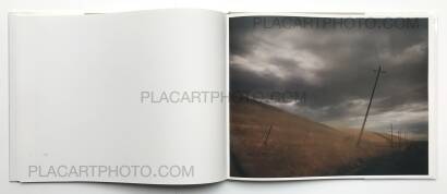 Todd Hido,Roaming : Landscape Photographs 1994-2004