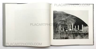 Jo Ractliffe,As Terras do Film do Mundo (SIGNED) Jo Ractliffe,As Terras do Film do Mundo (SIGNED)