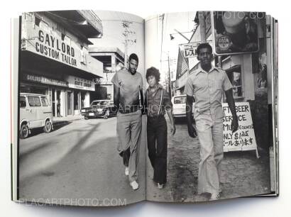 Mao Ishikawa,Hot days in Camp Hansen (Signed copy) Mao Ishikawa,Hot days in Camp Hansen (Signed copy)