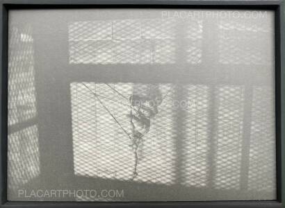 Arno Bouchard,“䷚” Swallowing (with silver gelatin print) Arno Bouchard,“䷚” Swallowing (with silver gelatin print)