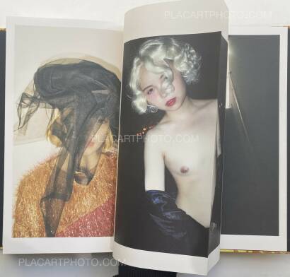 Wu Lie Wei,The Best of Time (WITH SIGNED PRINT) Wu Lie Wei,The Best of Time (WITH SIGNED PRINT)