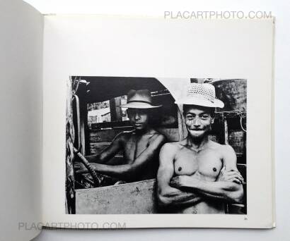 Pedro De Moraes,Vi Vendo (dedicated to Cartier Bresson) Pedro De Moraes,Vi Vendo (dedicated to Cartier Bresson)