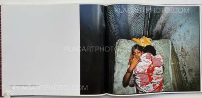 Mary Ellen Mark,FALKLAND ROAD PROSTITUTES OF BOMBAY