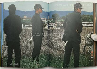 Kishin Shinoyama,A fine day / Hareta Hi  (SIGNED) Kishin Shinoyama,A fine day / Hareta Hi  (SIGNED)