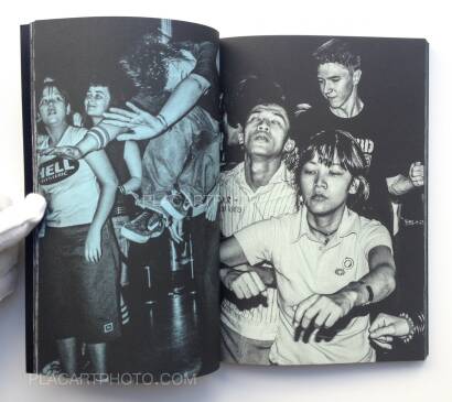 Jesper Haynes,GIG A celebration of Bangkoks Indie Scene 2003-2013 (SIGNED) Jesper Haynes,GIG A celebration of Bangkoks Indie Scene 2003-2013 (SIGNED)