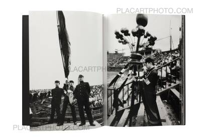 William Klein,Tokyo 1961 (Signed) William Klein,Tokyo 1961 (Signed)