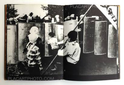 Tadao Mitome,Sanrizuka - Moeru Hokuso daichi / Document 1966-1971 (WITH OBI) Tadao Mitome,Sanrizuka - Moeru Hokuso daichi / Document 1966-1971 (WITH OBI)