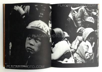 Tadao Mitome,Sanrizuka - Moeru Hokuso daichi / Document 1966-1971 (WITH OBI) Tadao Mitome,Sanrizuka - Moeru Hokuso daichi / Document 1966-1971 (WITH OBI)
