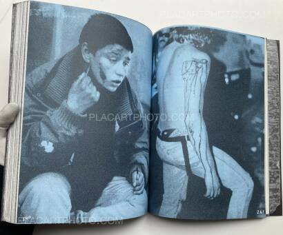 Jim Goldberg,Raised by Wolves (BOOTLEG EDITION) Jim Goldberg,Raised by Wolves (BOOTLEG EDITION)