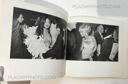 Garry Winogrand,Women are beautiful (Soft cover) Inscribed copy