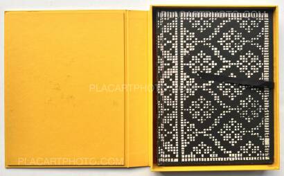 Pablo Jomaron,Y MI CORAZON SE HACE PEDACITOS (Signed)